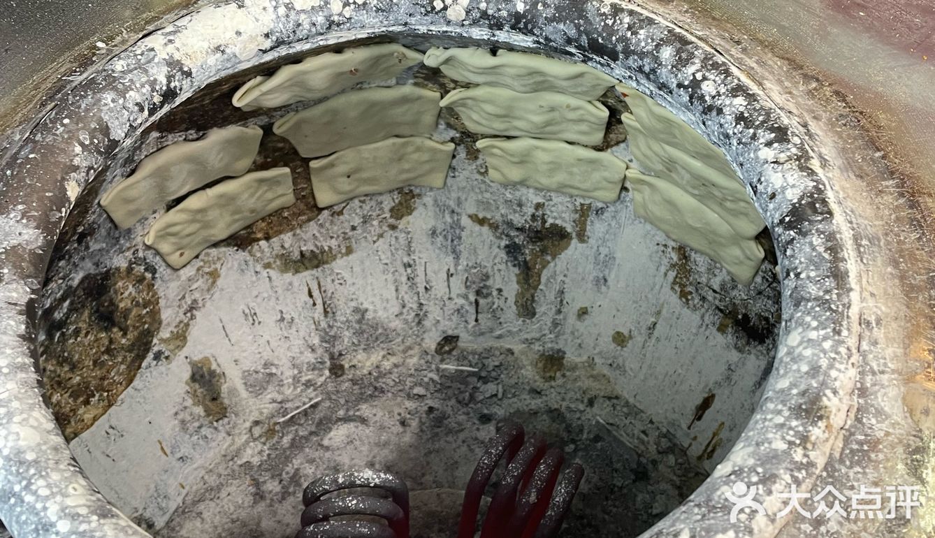 南京美食｜一家实在新疆人开的烤包子店