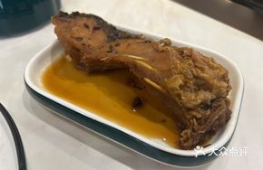 Suzhou-style Fried Fish with Sauce