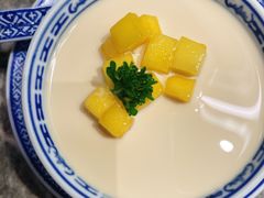 -禄婶鸡煲·打边炉