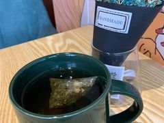 蜜桃乌龙茶-ZING COFFEE 镜咖啡