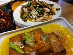 -隔壁老王·家常云南菜(花巷店)