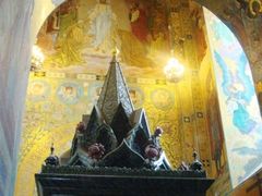 -滴血救世主教堂