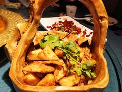 烤馕炒肉-清真·卡德尔大叔新疆主题餐厅(龙汇路店)