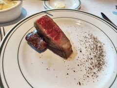 -Wolfgang’s Steakhouse 沃夫冈牛排馆(上海白玉兰广场店)