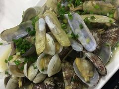 -虾弄弄海派小龙虾·牛羊蝎子火锅