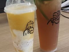-喜茶(北京华贸购物中心店)