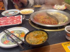 -沸炉重庆老火锅(军事博物馆店)