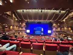 -交通银行前滩31演艺中心