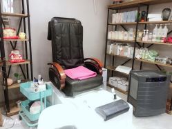 -逸日式美甲美睫工作室