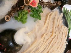 -晓宇重庆火锅(西安荟聚店)