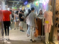 -黄河时装城(虎门店)