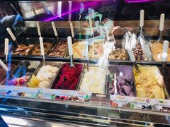 -Gelateria Dondoli