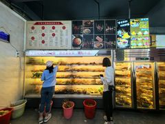 -牛华八婆麻辣烫(起源店)