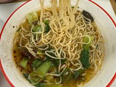 -闫家炸鸡架(五爱总店)