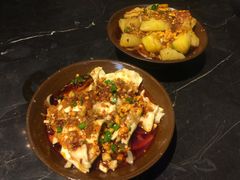 -巴四老城区炭火蛙锅(张江店)