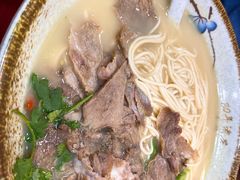 -金杨拉面王小吃面馆·牛三宝面·红烧牛肉粉