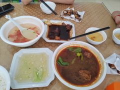 -山里人家土菜馆(茅山店)