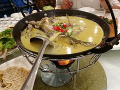 -鑫皇朝酒店(建设一路店)