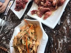-啊美丽炭火烤肉(滑翔一店)