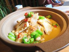 招牌一面黄-举炊·寻湘记·新鲜现炒(临平西子国际店)