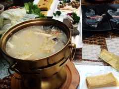 慢丽江庭院休闲餐厅(付家庄店)-慢丽江·云南野生菌土鸡锅(付家庄店)