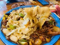 主食裤带面-舜玉老孙家鲜炒大盘鸡(土屋路店)