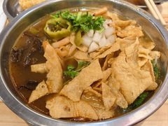 -柳州肥姨妈大骨螺蛳粉(江宁万达店)