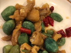 腊八蒜鸡爪-三义和酒楼(广渠门店)
