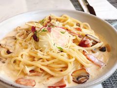 奶油汁培根溏心蛋意面-Future&Kitchen