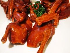 玻璃烧乳鸽-利苑酒家(宜安广场店)
