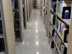 -上海市静安区图书馆(新闸路馆)