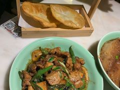 -弄堂里(西溪龙湖天街店)