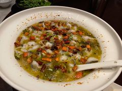 招牌酸菜鱼-港丽餐厅(高德置地店)