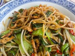 特色鸡蛋肉丝炒米粉-赣南粉局·江西小炒·锅气炒粉(巴黎春天店)