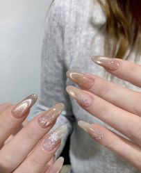 -初瞳专营美睫美甲