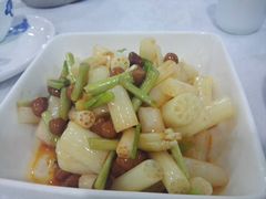 -三羊居食府(文艺路店)