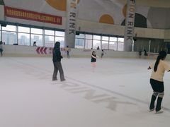-冠军冰场CHAMPION RINK(百联又一城店)