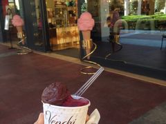 -VENCHI 闻绮(上海佛罗伦萨小镇店)