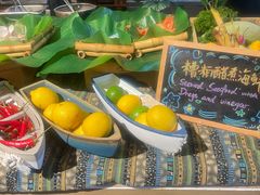 -大中华希尔顿酒店-念自助餐·海南美食·三文鱼