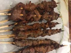 -新疆喀什烤肉饭店(红松路店)