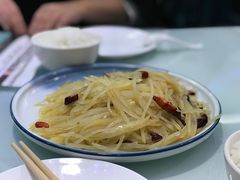 酸辣土豆丝-镜泊湖酒家(兴华街金鼎店)