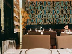 -Mogul Eatery·大亨餐酒馆