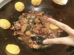 -小火炕铁锅炖鱼