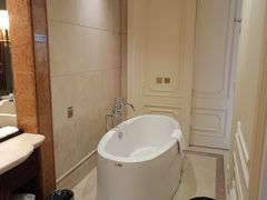 -中旅阿那亚九龙湖·公主酒店