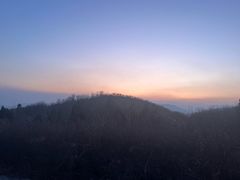 -鬼笑石后山停车场