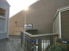 门面-Swiss Louis Italian & Seafood Restaurant