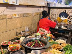 -洞亭火锅(防空洞总店)