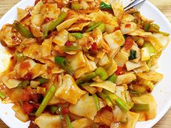 -明记汤揪片子炒面(红山市场特色美食街店)