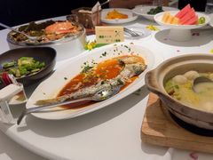 -醉辉皇上海之巅(上海中心大厦店)