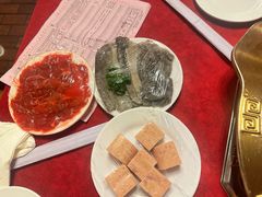 -山城年华老火锅(玉林店)